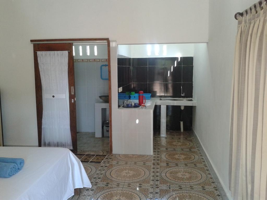 Putri Homestay Gili Meno Habitación foto